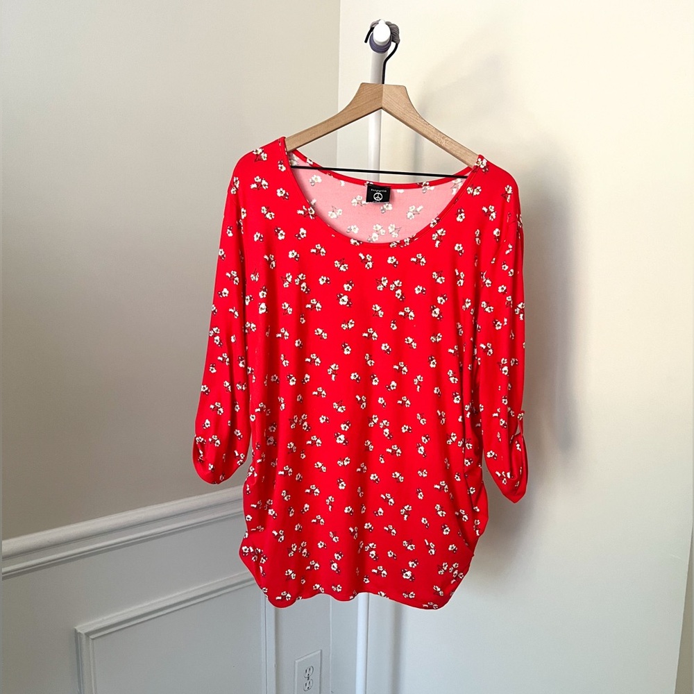 HIPPIE CHIC Red Floral Jersey Knit Tunic Top Pullover 3/4 Sleeve Women’s 2X